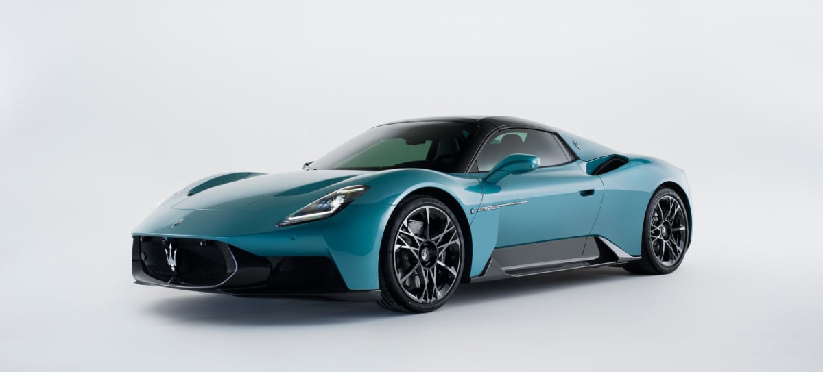 Front angled side view of Maserati MCPURA